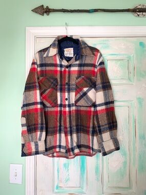 Vintage Men’s Cranbrook Red Tartan Plaid Wool Jacket